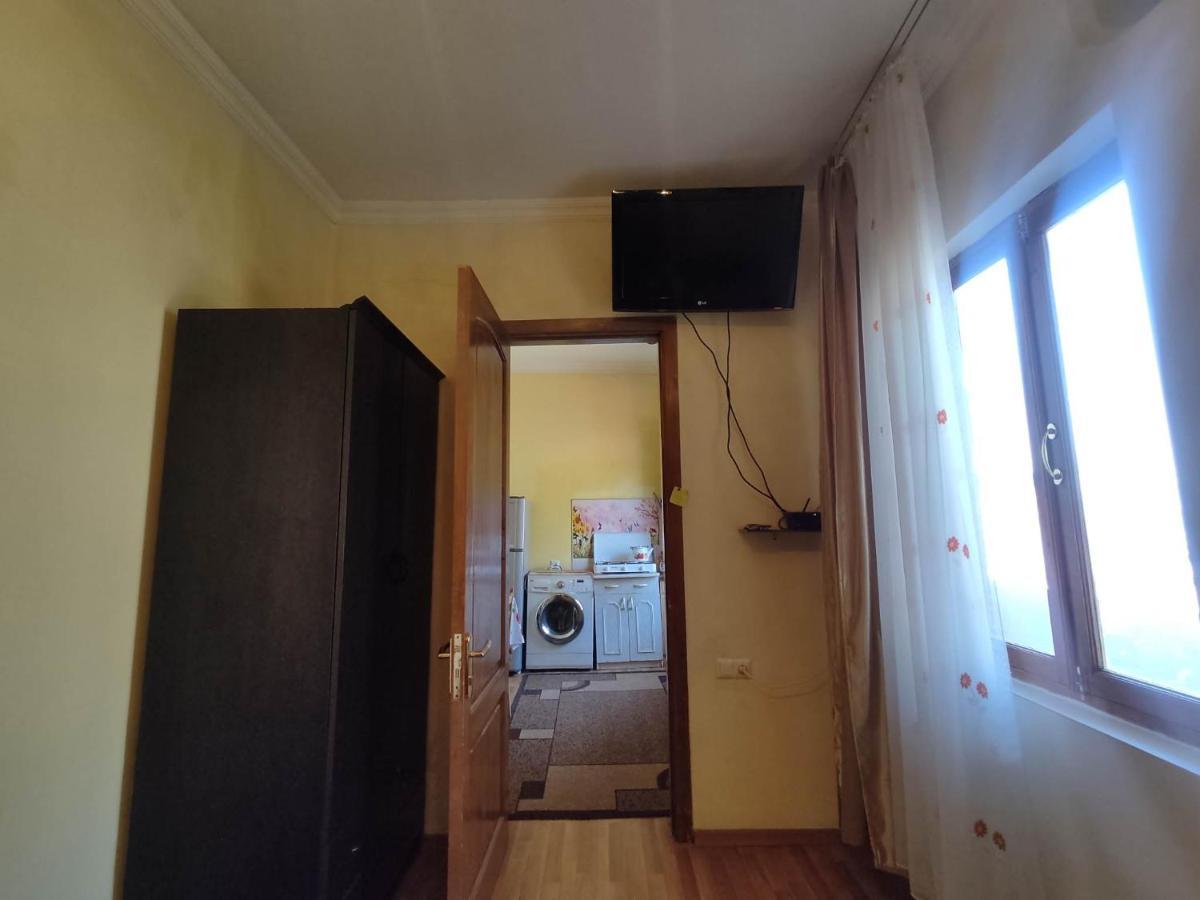 Appartement Edlen à Tbilissi Extérieur photo